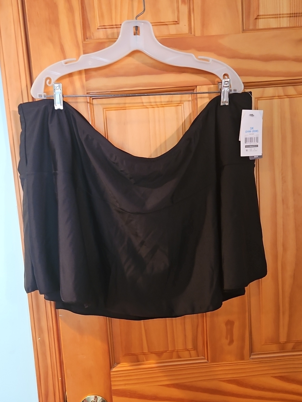 NWT Time and Tru Black Swim Skirt